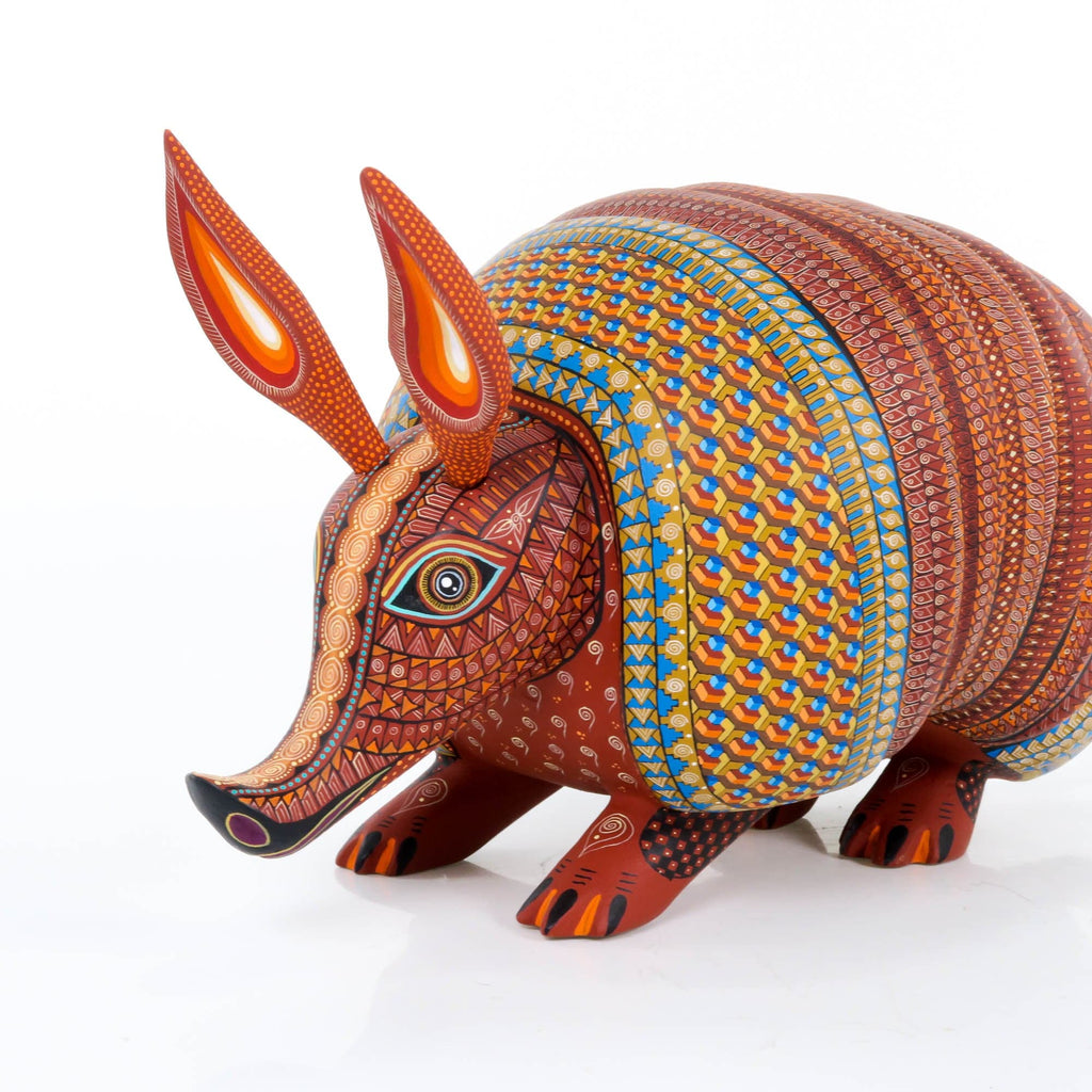 Zapotec Armadillo - Oaxacan Alebrije Wood Carving – VivaMexico.com