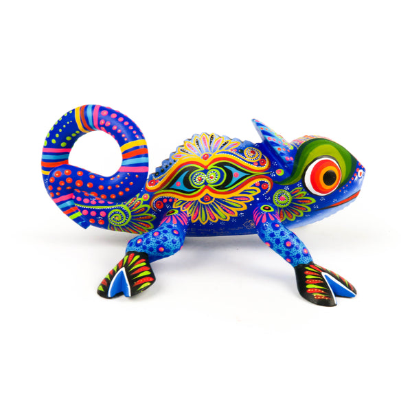 Blue Chameleon Oaxacan Alebrije Wood Carving Mexican Folk Art Sculpture - VivaMexico.com