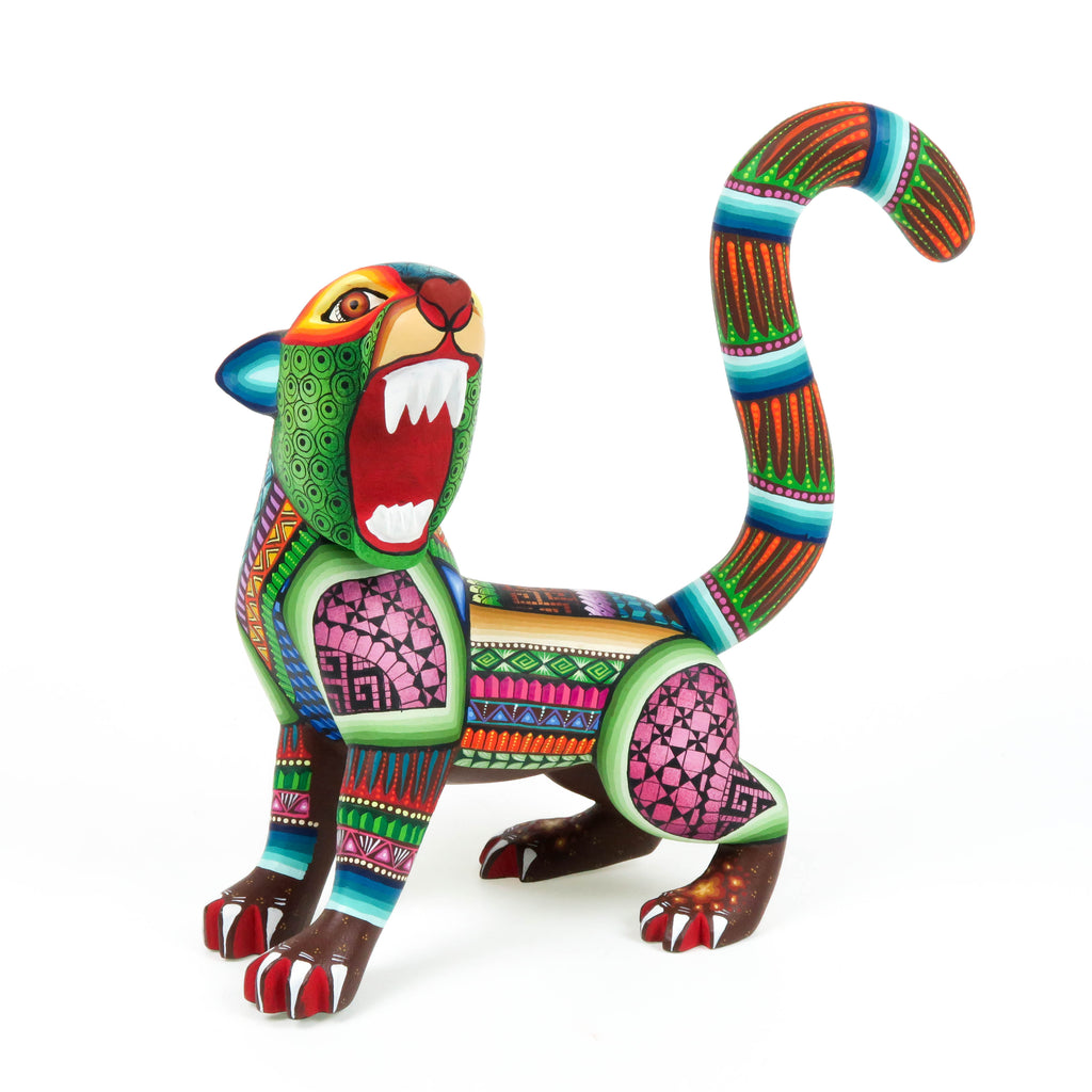 Jaguar - Oaxacan Alebrije Wood Carving Sculpture - Jose Calvo & Magaly Fuentes - VivaMexico.com