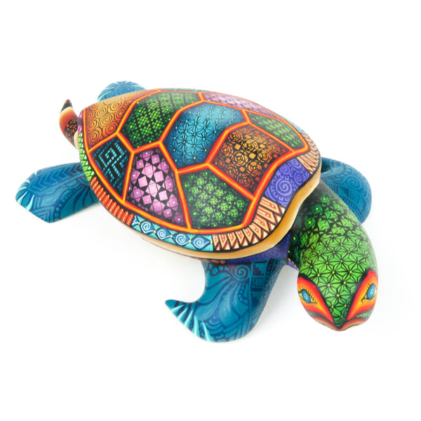 Turtle - Oaxacan Alebrije Wood Carving Sculpture - Jose Calvo & Magaly Fuentes - VivaMexico.com