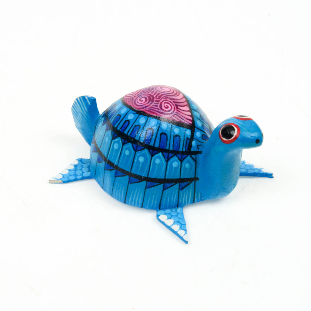 Mini Sea Turtle - Oaxacan Alebrije Wood Carving - VivaMexico.com