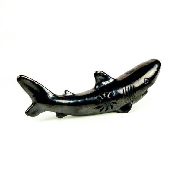 Barro Negro (Mexican Black Clay): Shark - VivaMexico.com