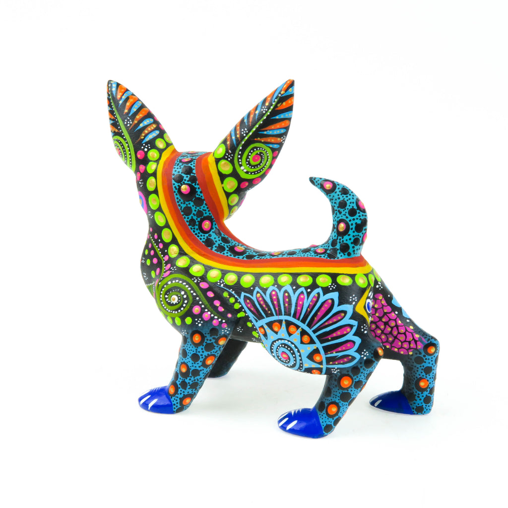 Black Chihuahua - Oaxacan Alebrije Wood Carving – VivaMexico.com ...