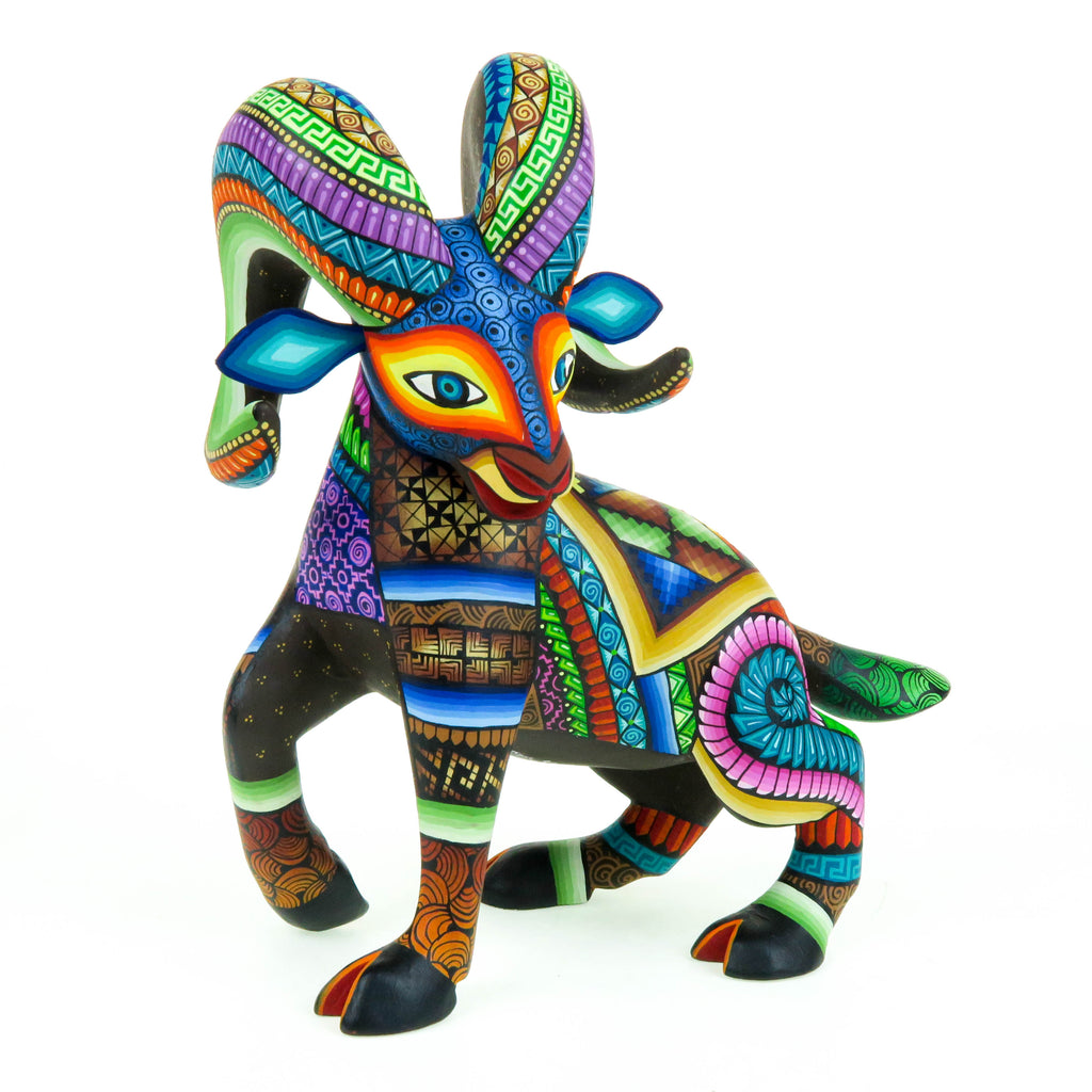 Bighorn Ram - Oaxacan Alebrije Wood Carving – VivaMexico.com