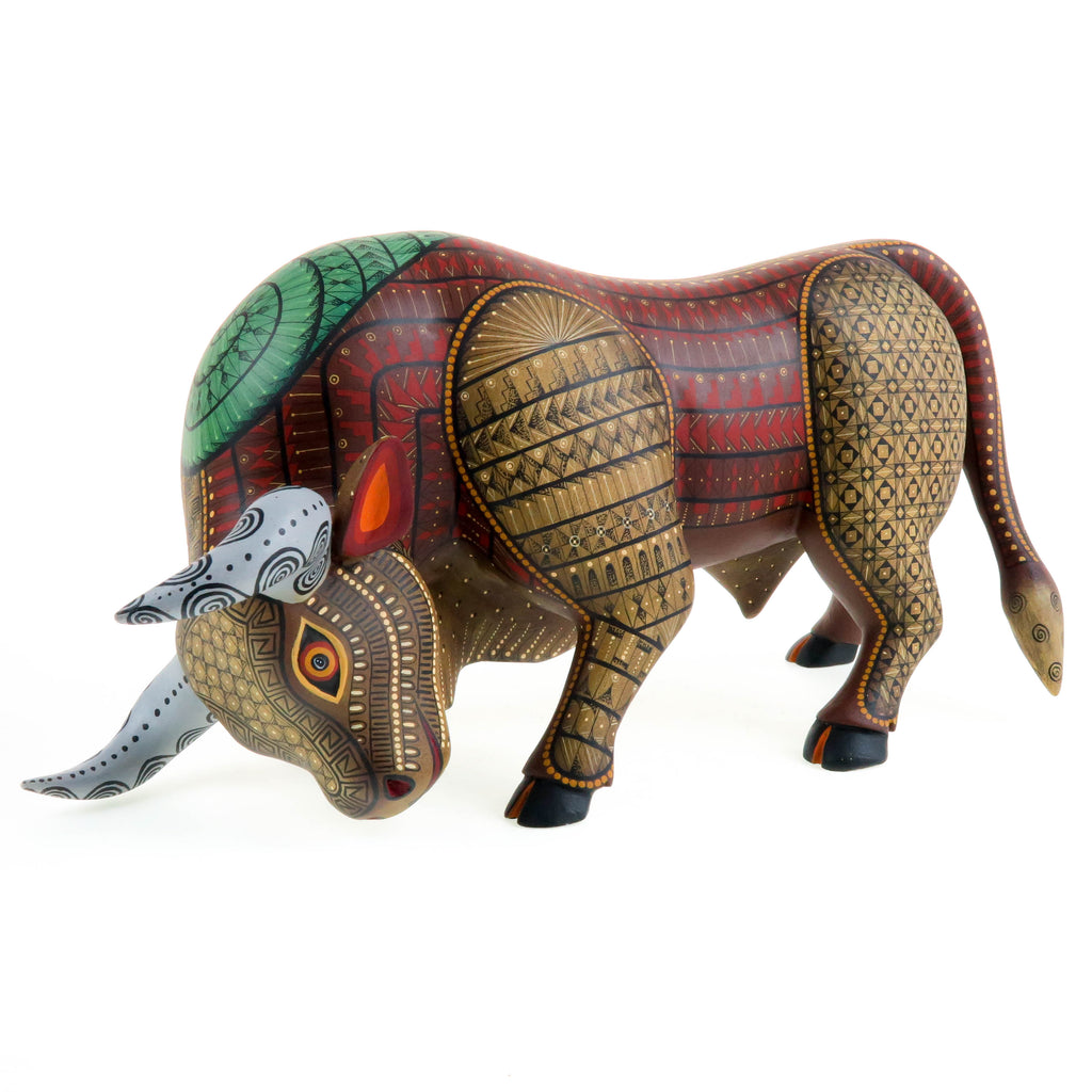 Exceptional Bull - Oaxacan Alebrije Wood Carving