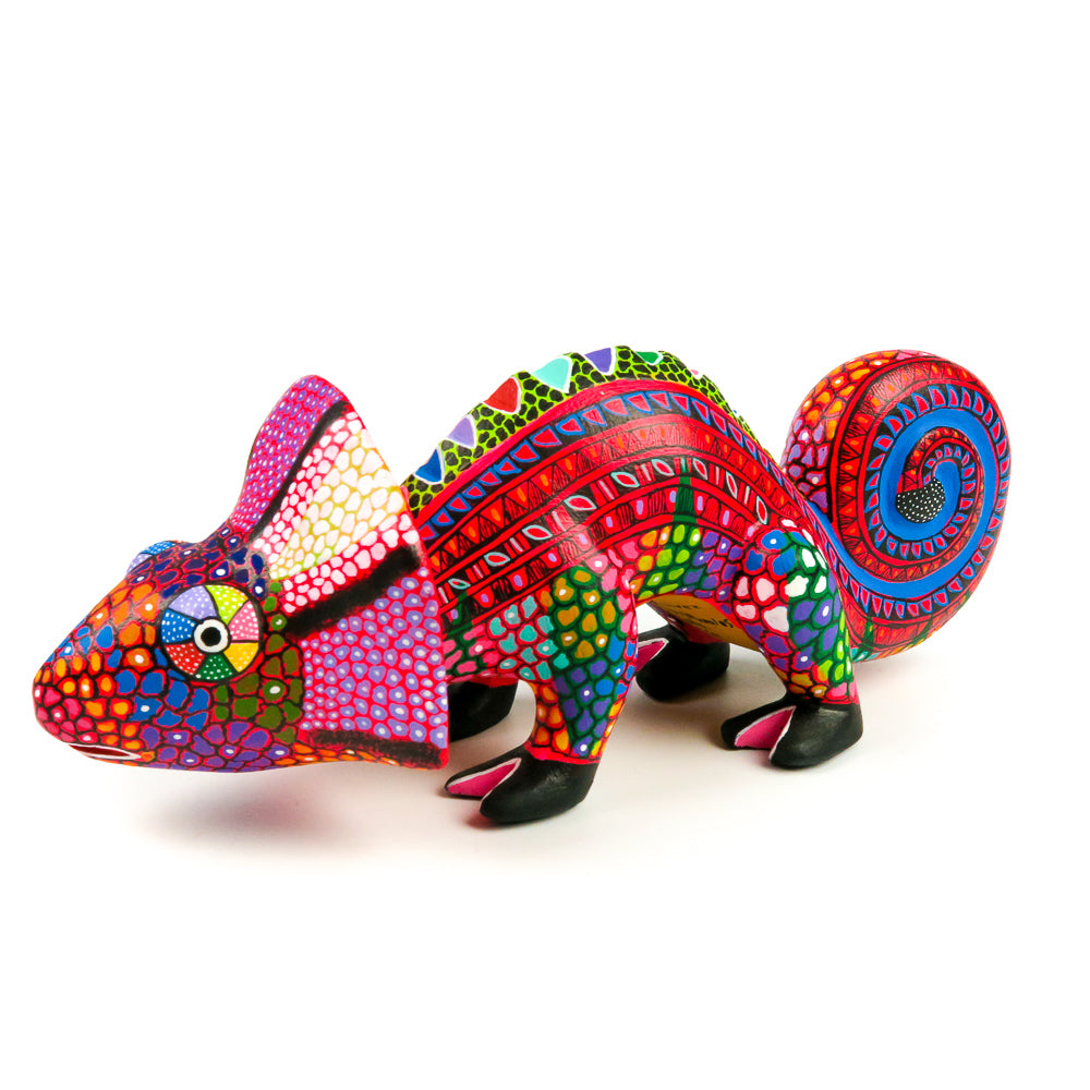 Red Chameleon - Oaxacan Alebrije Wood Carving - VivaMexico.com