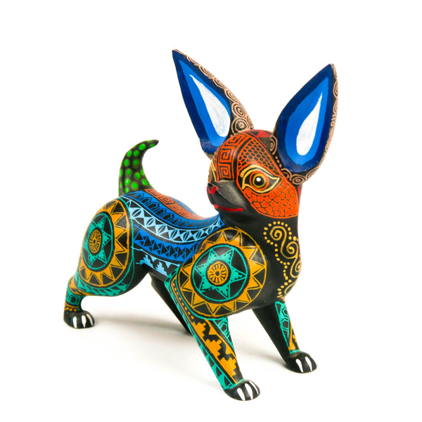 Fine Zapotec Chihuahua Dog - Oaxacan Alebrije Wood Carving - Nestor Melchor - VivaMexico.com