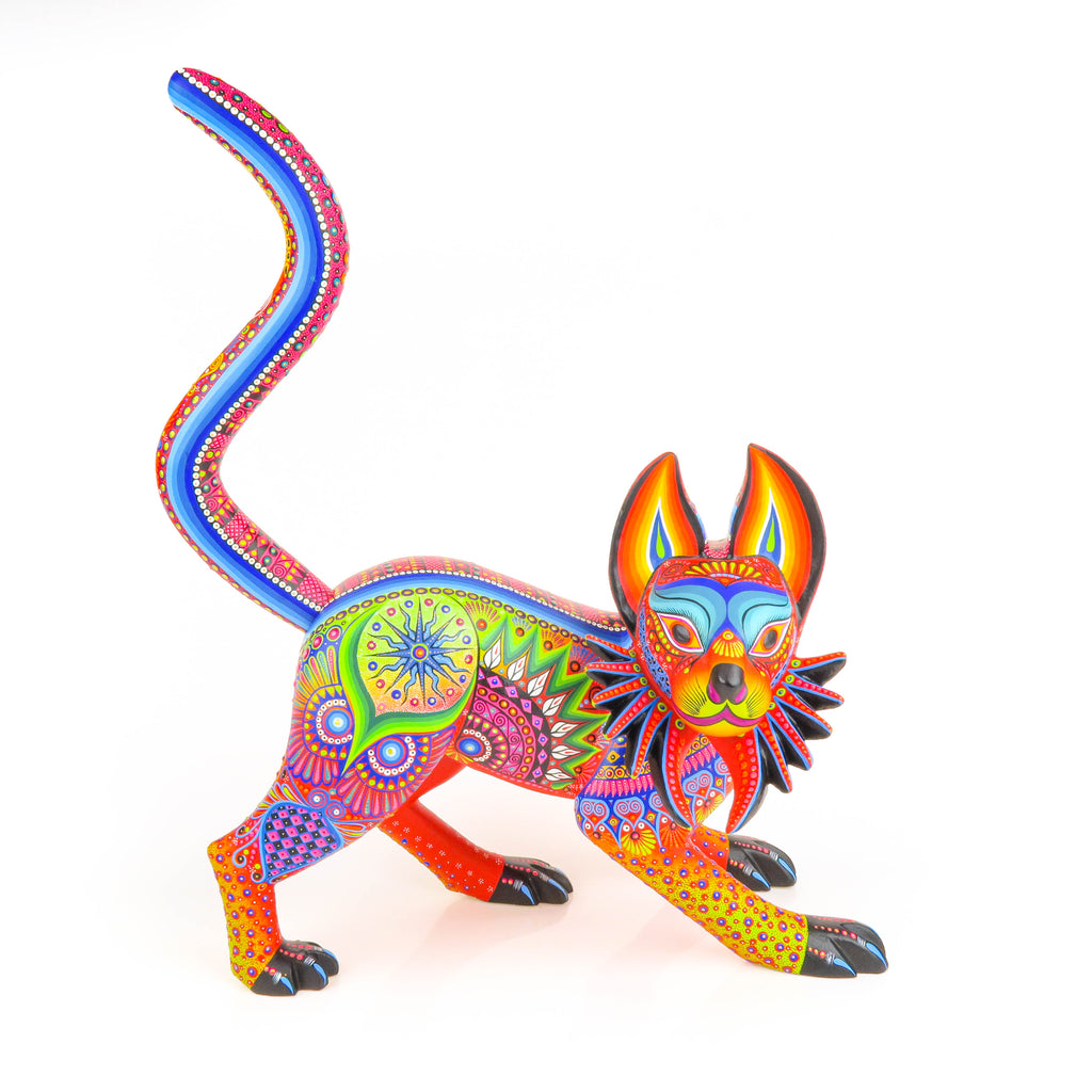 Lynx - Oaxacan Alebrije Wood Carving